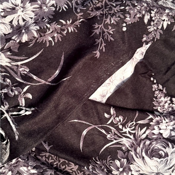 π Exquisite Vintage Black and White Floral 100% Pashmina From Veond - Picture 12 of 16